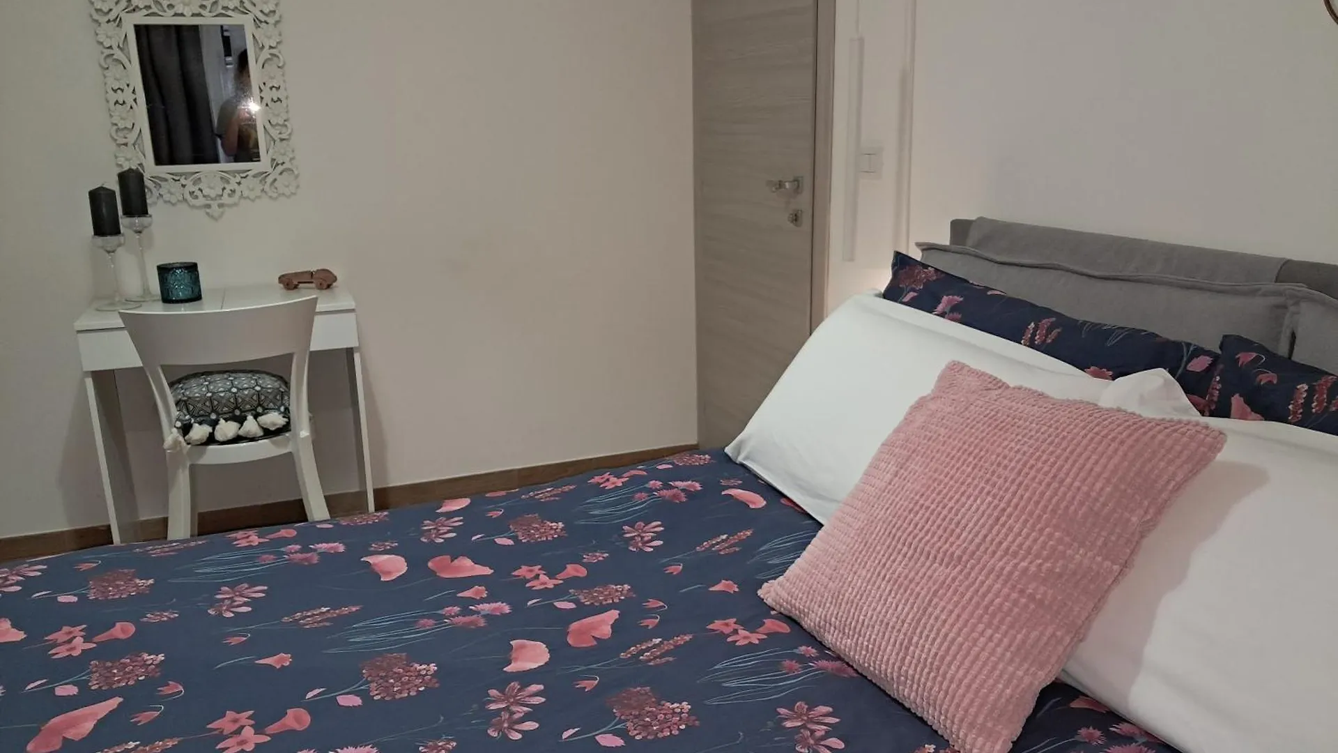 Oltremare Holiday Home Catania Apartment
